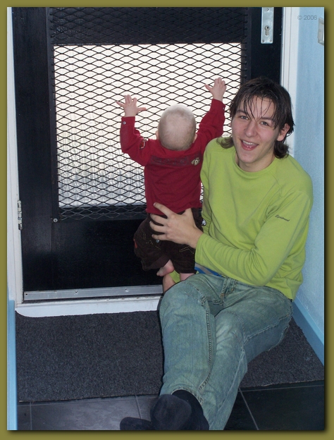 449x598 pixels (257K)